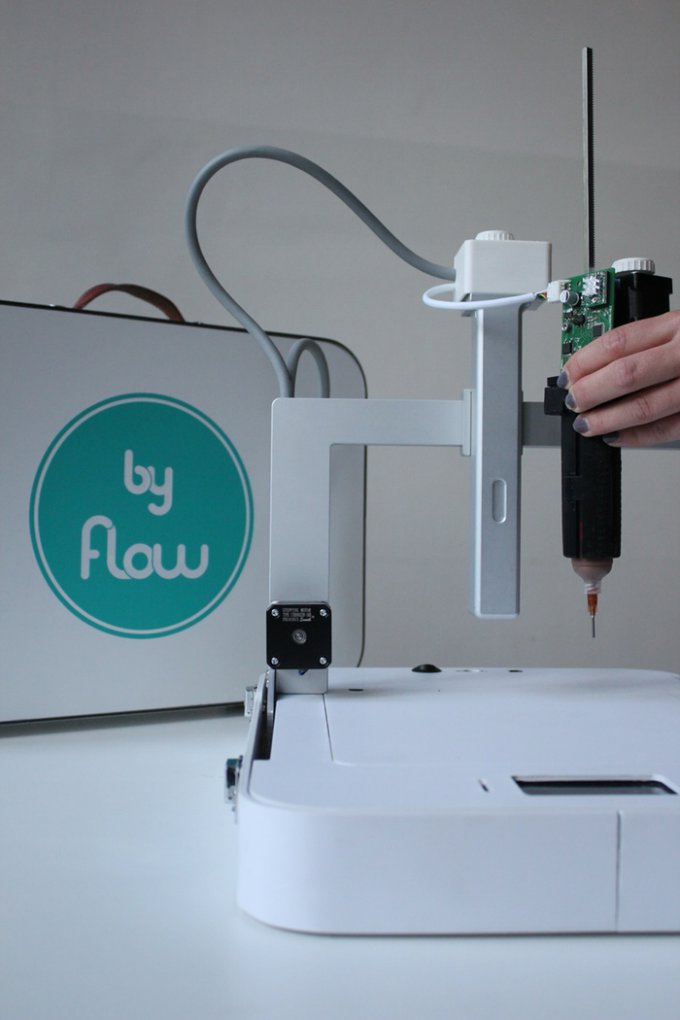 Портативный 3D-принтер печатает съедобными и несъедобными материалами (5 фото + видео)