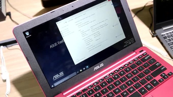 Asus EeeBook E202 - компактный ноутбук с Windows 10 и USB Type-C (6 фото)