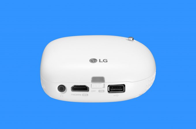 LG представила самый миниатюрный портативный проектор (7 фото)