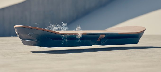 Lexus показала прототип летающей доски из фильма Назад в будущее-2 (3 фото + видео)