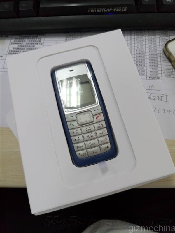 Meizu приглашает на презентацию M2 mini разосланными Nokia 1110 (5 фото)