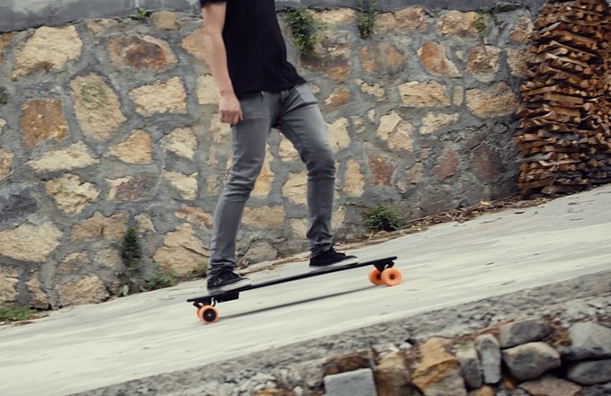 Самый лёгкий электрический скейтборд (11 фото + видео)