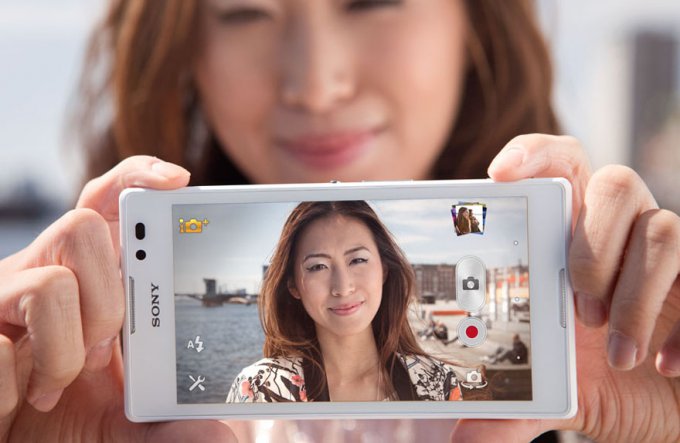 Sony научит смартфоны распознавать настроение пользователя (2 фото)
