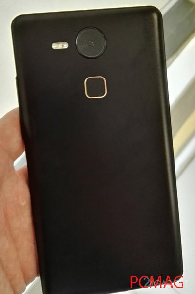 Huawei Nexus 8 с 5.7-дюймовым 2K OLED-дисплеем Samsung (фото + видео)