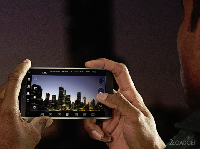 LG V10 - смартфон с двумя экранами и парной фронтальной камерой (7 фото + видео)
