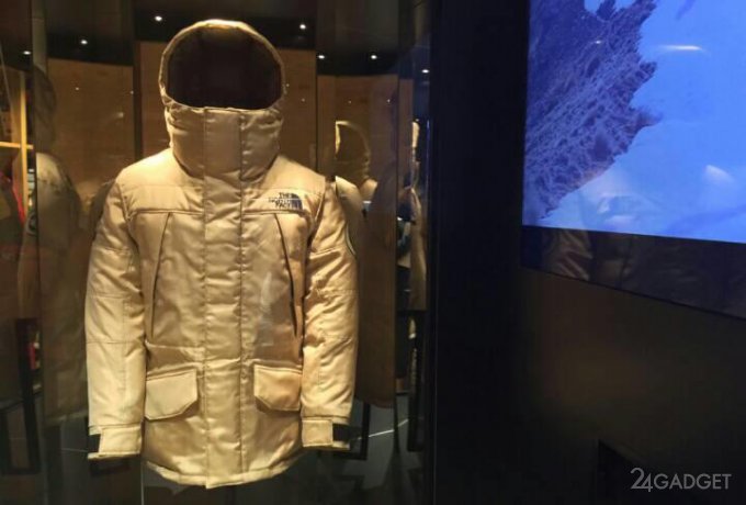Первая в мире куртка из паучьего шёлка (10 фото + видео)