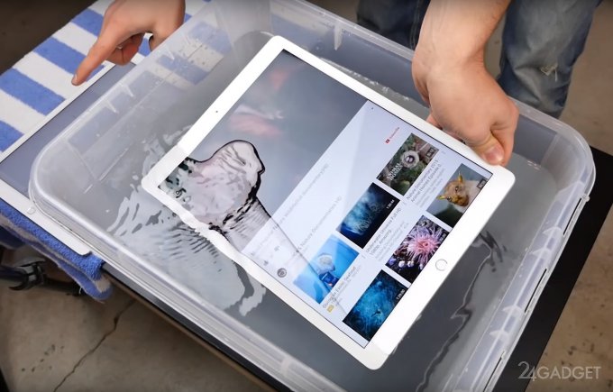 Apple iPad Pro проверили на прочность конструкции (2 видео)