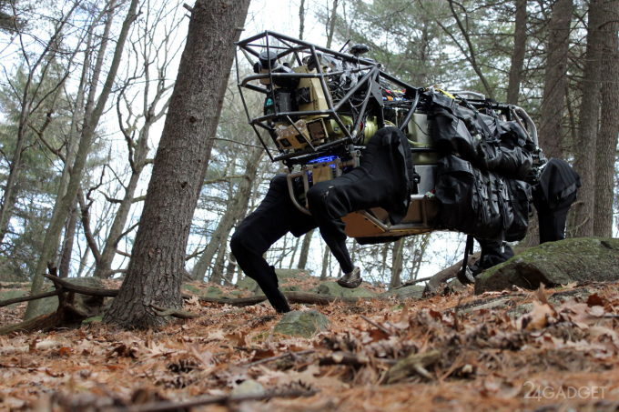 Американские военные забраковали роботов BigDog (7 фото + видео)