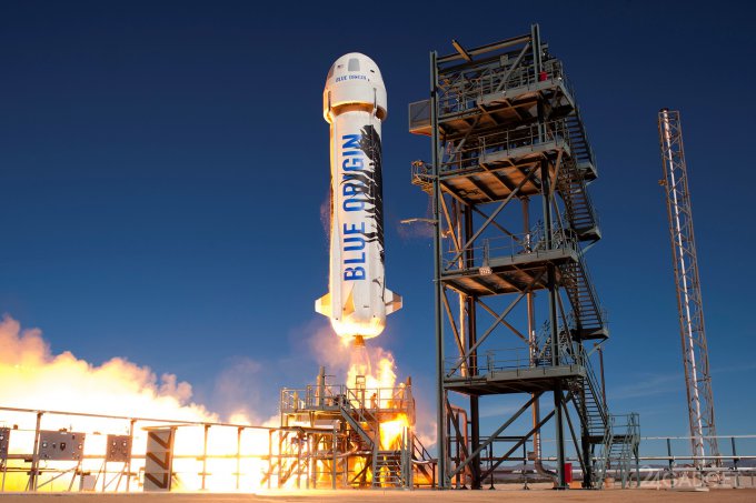 Многоразовая ракета New Shepard успешно приземлилась во второй раз (4 фото + видео)