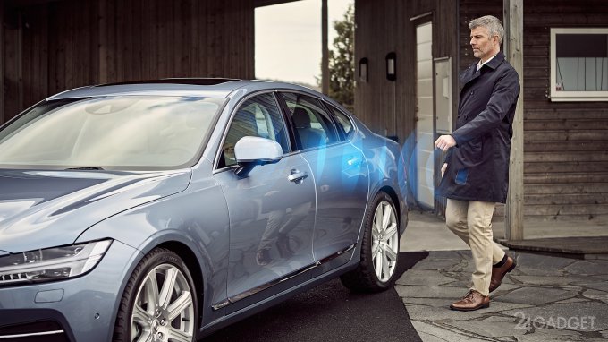 Автомобили Volvo будут открываться смартфоном (3 фото + видео)