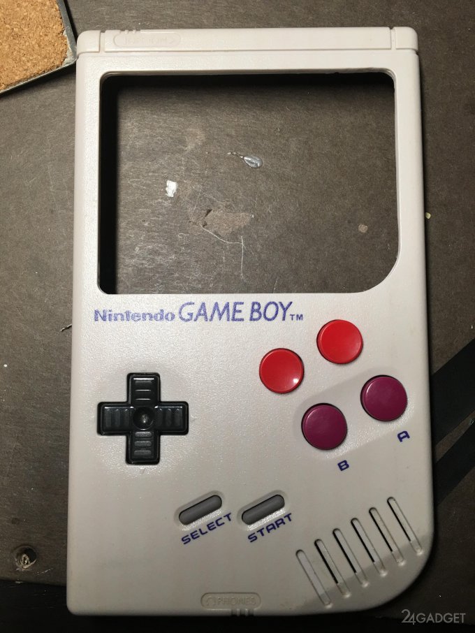 Модифицированный Game Boy запускает любые ретро-игры (8 фото + видео)