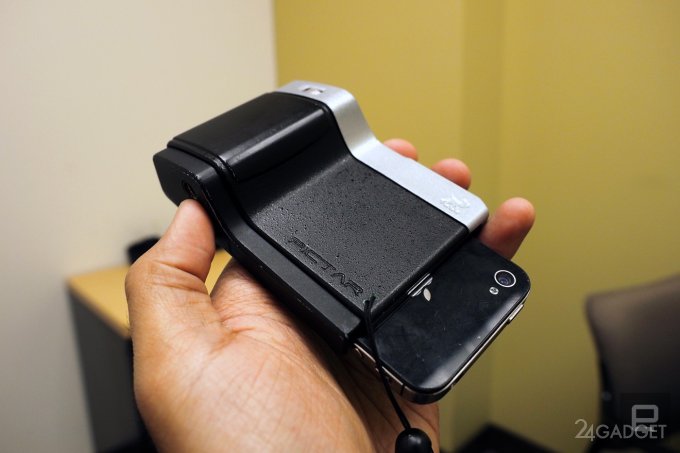 Фоточехол, управляющий камерой iPhone через ультразвук (24 фото + видео)