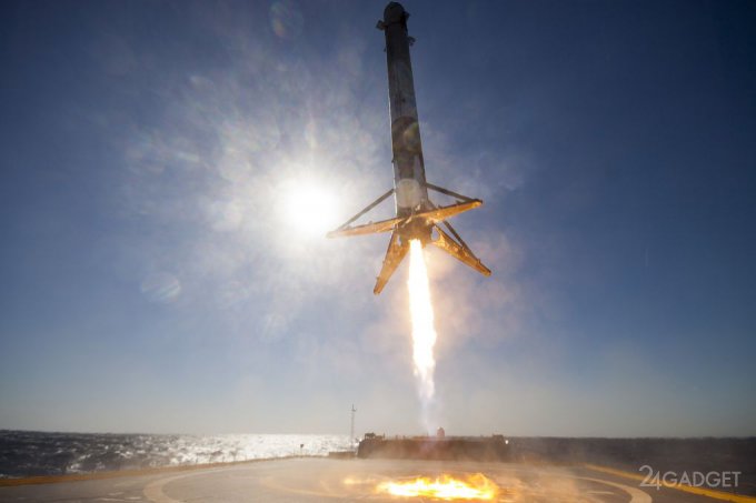360-градусное видео удачной посадки Falcon 9 на баржу (видео)
