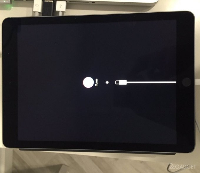 Установка iOS 9.3.2 превращает iPad Pro в кирпич