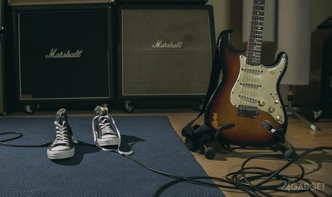 Кеды Converse со встроенной Wah-педалью для электрогитары (4 фото + видео)