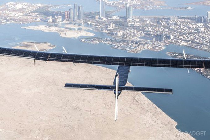 Солнцелет Solar Impulse 2 завершил кругосветное путешествие (18 фото + 2 видео)