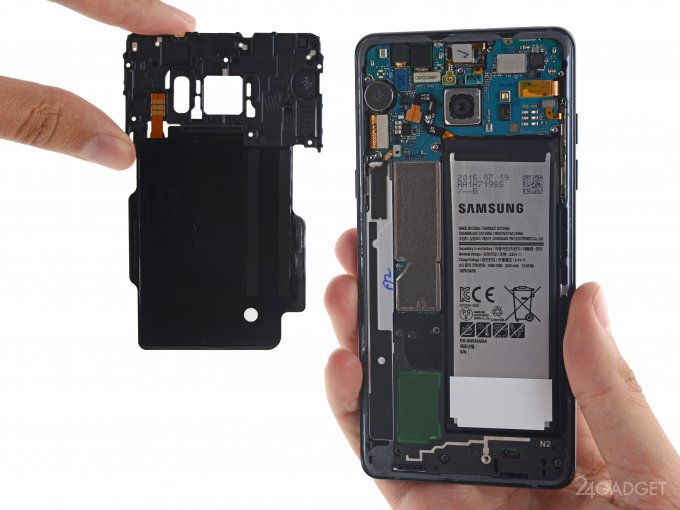 Специалисты iFixit разобрали Samsung Galaxy Note 7 (25 фото+видео)