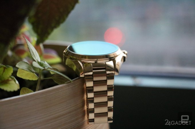 Доступные «умные» часы от дизайнера Michael Kors (21 фото + 3 видео)