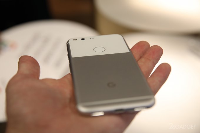 Google Pixel и Pixel XL представлены официально (19 фото + 2 видео)