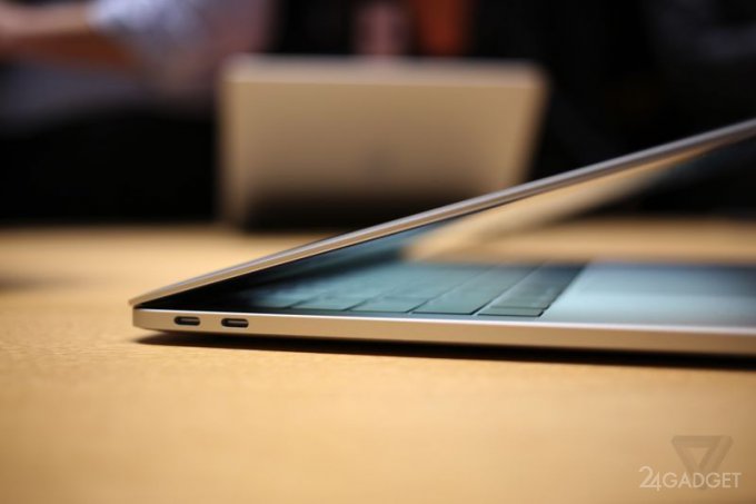 Новый MacBook Pro обзавелся панелью Touch Bar и Touch ID (22 фото  + 3 видео)