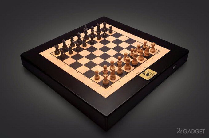 Онлайн-поединки в шахматы на настоящей доске (8 фото + видео)