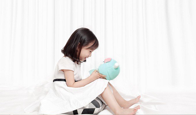 Талисман Xiaomi превратили в детского робота Kuri (13 фото)