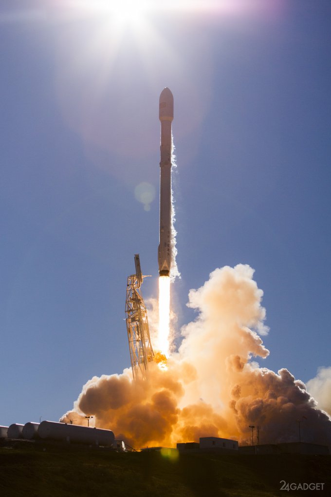 Компания SpaceX возобновила полёты Falcon 9 (8 фото + видео)