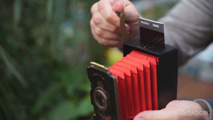 Картонная фотокамера в ретро-дизайне (11 фото + видео)