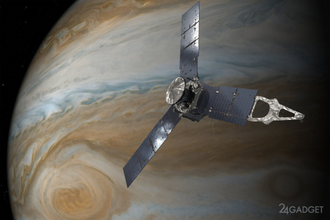 Станция «Юнона» запечатлела южный полюс Юпитера (4 фото)
