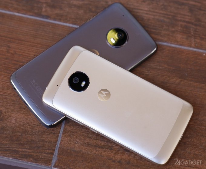 G5 и G5 Plus — первые смартфоны Lenovo под брендом Moto (15 фото + 2 видео)