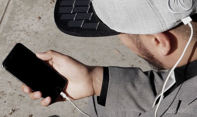 Кепка SolSol зарядит смартфон в ясную погоду (7 фото)