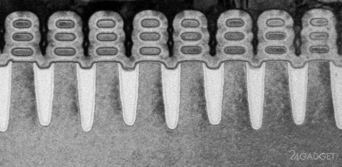 IBM сообщила о создании 5-нм чипа (3 фото + видео)