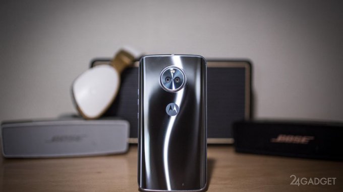 Камерофон Motorola Moto X4 (12 фото + 2 видео)