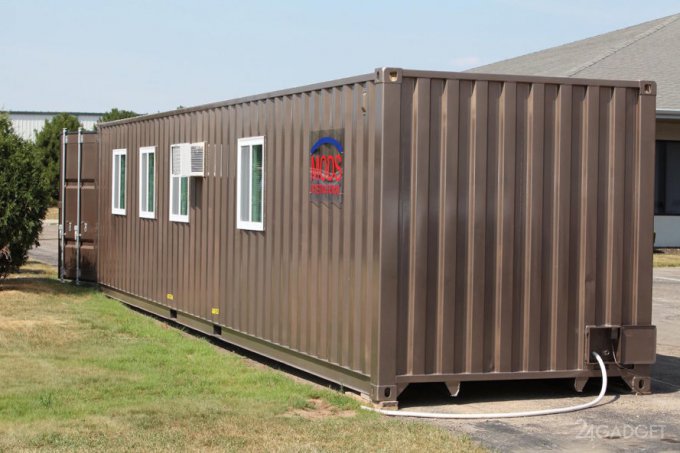 Amazon took up the sale of houses from containers (8 photos)