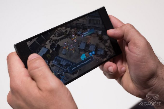 Представлен самый мощный геймерский смартфон Razer Phone (25 фото + видео)