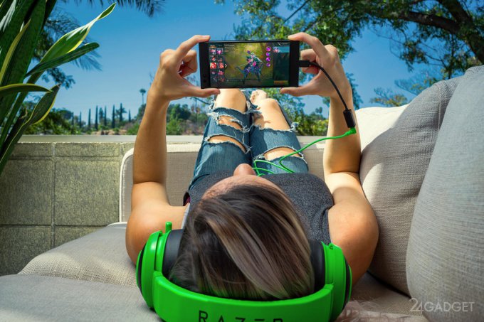 Представлен самый мощный геймерский смартфон Razer Phone (25 фото + видео)