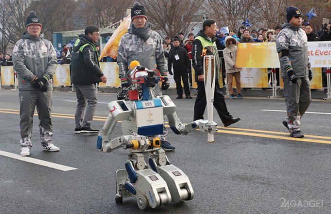 В Южной Корее роботов привлекли к Олимпиаде 2018 (8 фото + видео)