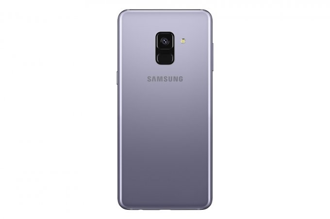Galaxy A8 и A8+ — первые смартфоны Samsung с двойной камерой