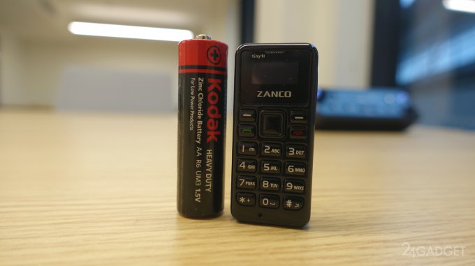 Zanco tiny t1 — самый маленький сотовый телефон (11 фото + видео)