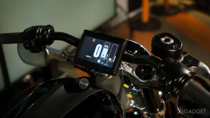 Новые Harley-Davidson оборудуют электромотором (9 фото)