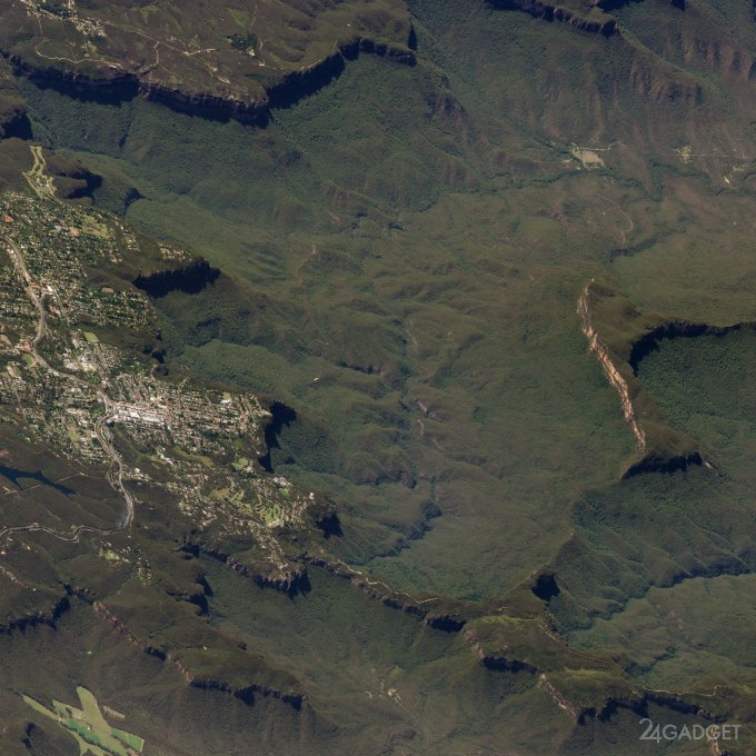 Потрясающие спутниковые снимки Земли, снятые с нового ракурса (19 фото)