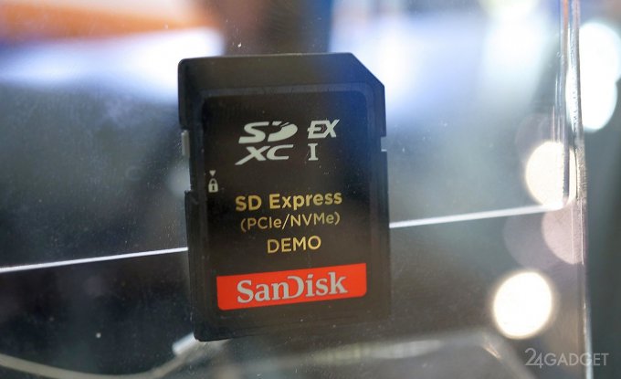 SD Express повышает ёмкость карты памяти до 128 ТБ (3 фото + видео)