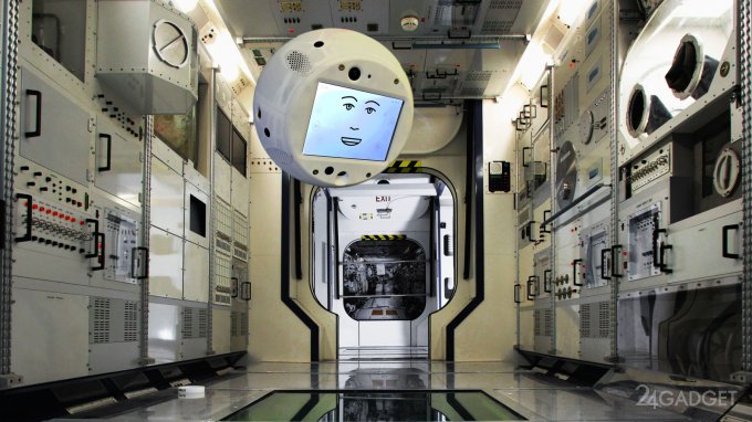 Летающий робот обзавелся интеллектом и отправился на МКС (4 фото)
