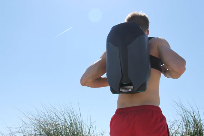 3D-print underwater jetpack will help to swim like a fish (9 photos + video)