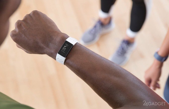 Fitbit Charge 3: сенсорный фитнес-трекер с 7-дневной автономностью