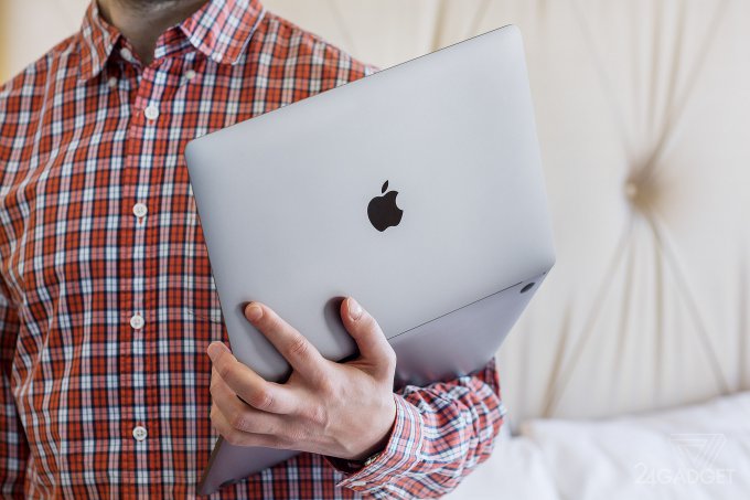 Apple убирает стандартную клавиатуру в MacBook (2 фото)