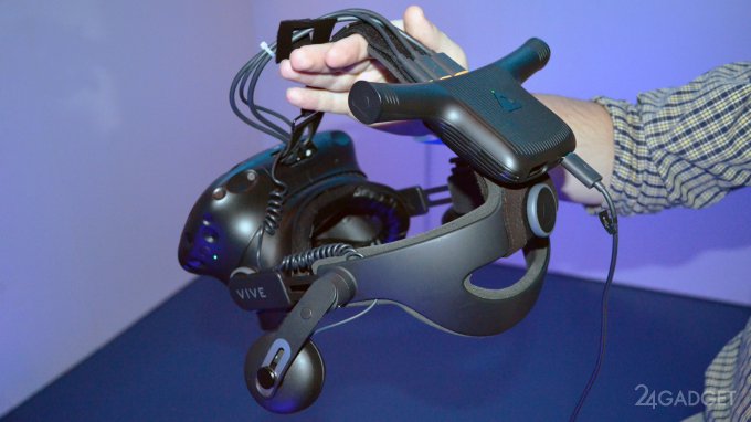 Шлем виртуальной реальности Vive лишился проводов с ПК (6 фото + видео)