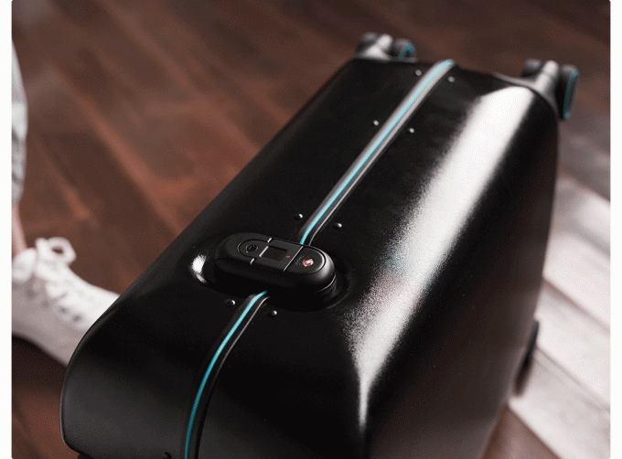 Прочный смарт-чемодан со сканером отпечатков пальцев от Xiaomi (4 фото)
