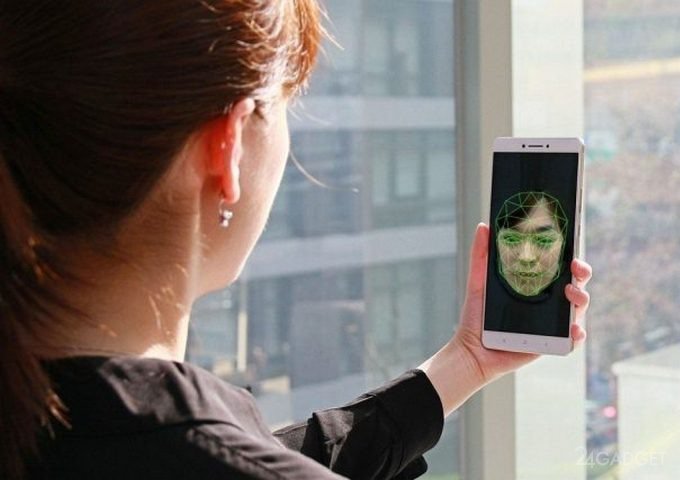Аналог Apple TrueDepth для 3D-сканирования лица придёт в Android-смартфоны (2 фото)