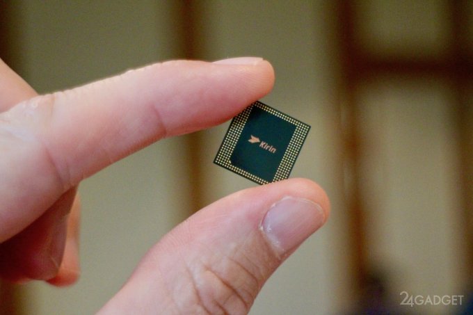 Huawei представила революционный 7-нм процессор Kirin 980 (4 фото)